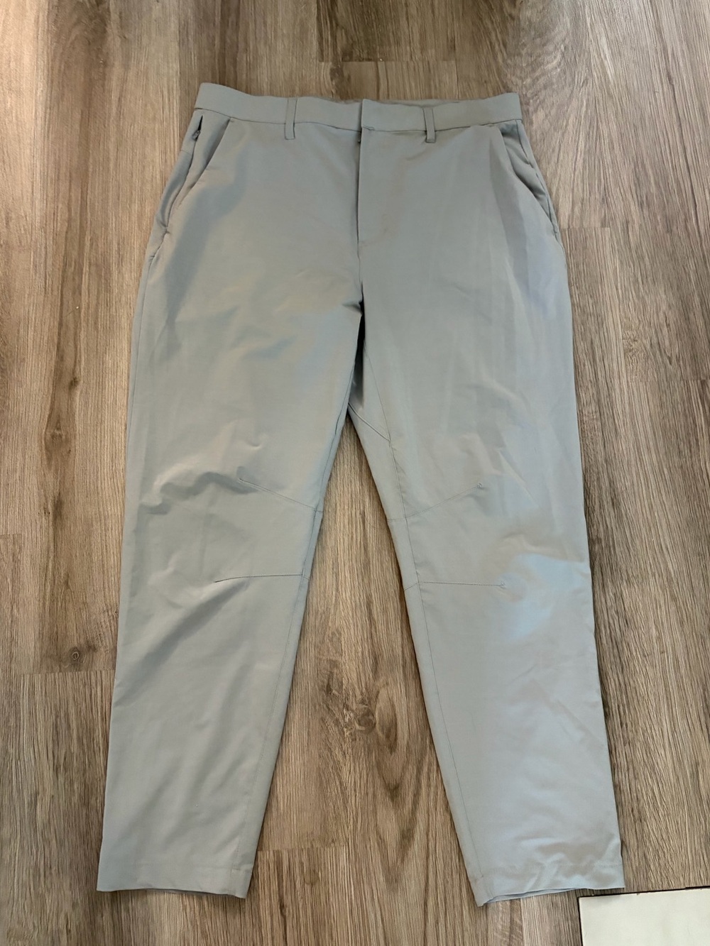 Fabletics Men's Light Gray Chino-Style Pants